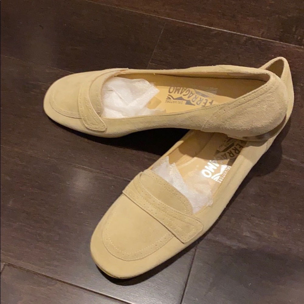 Beige suede size 7 loafers Salvatore Ferragamo